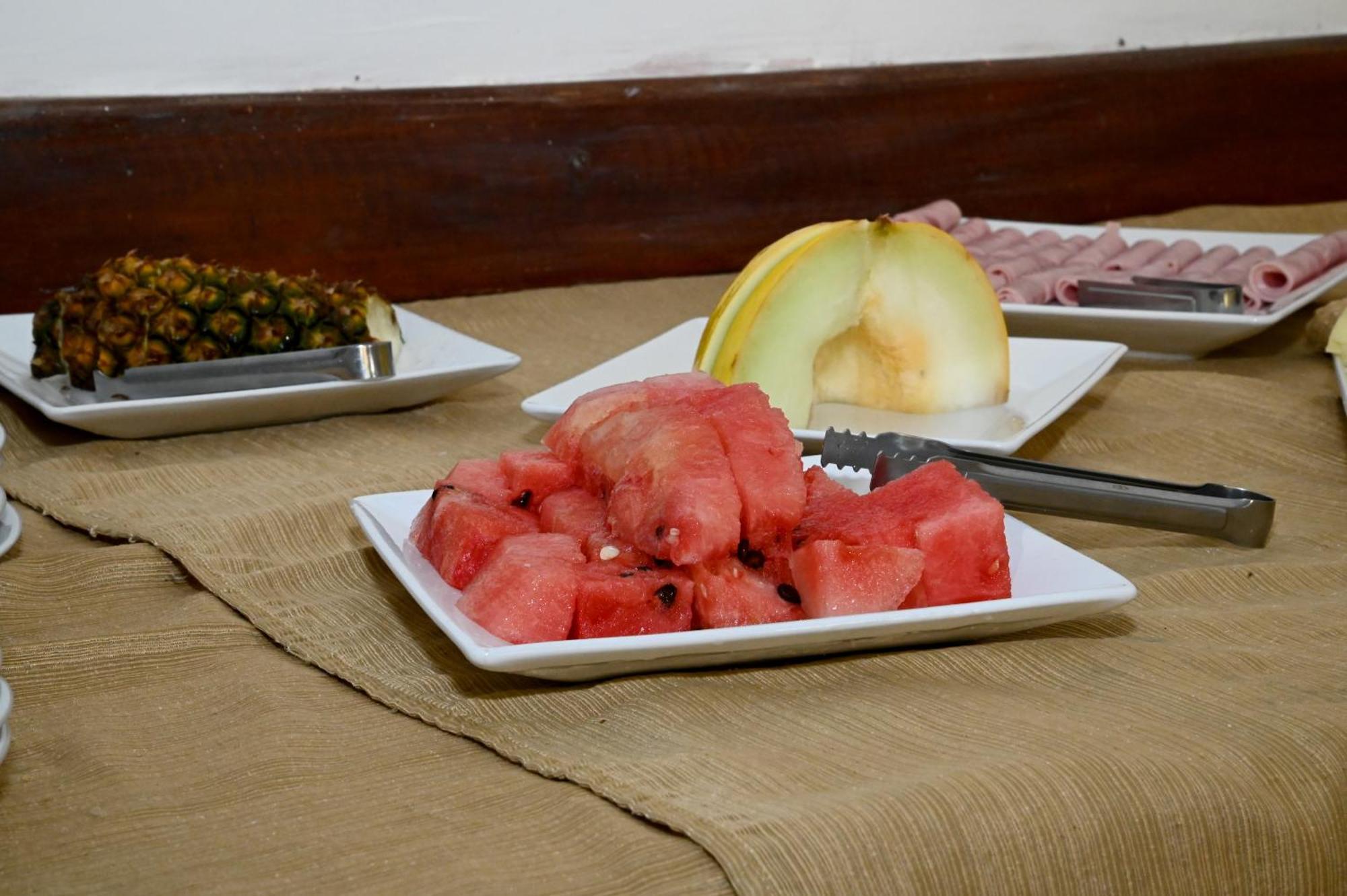 Pousada Caminho Da Concha 伊塔卡雷 外观 照片